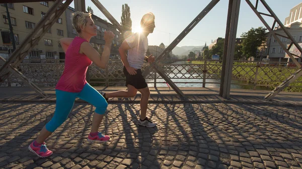 Maduro casal Jogging — Fotografia de Stock