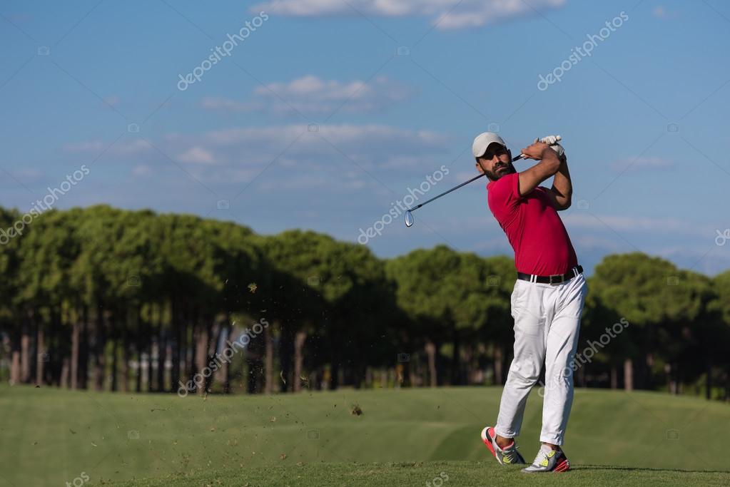Golf player hitting long shot — Stock Photo © .shock 112586914