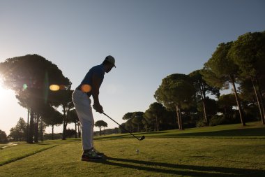 golf oyuncu atış isabet