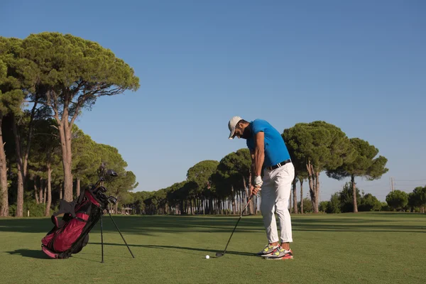 golf oyuncu atış isabet