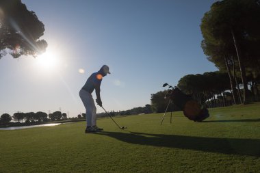 golf oyuncu atış isabet