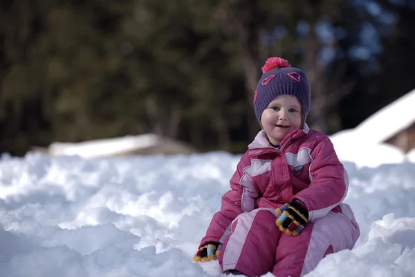 Kleine Meisje Portret Mooie Winterdag — Stockfoto