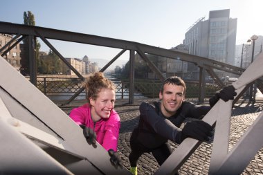 Çift jogging önce ısınma