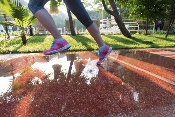 Sportovní žena jogging — Stock fotografie