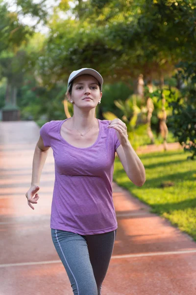 Sportovní žena jogging — Stock fotografie