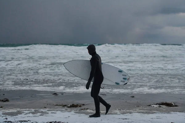 Authentischer Arktischer Surfer Strand Nach Dem Surfen Der Nordsee Norwegische — Stockfoto