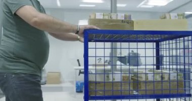 Banka, banka veya banka para koruma ve ulaşım konseptinde para taşımacılığı