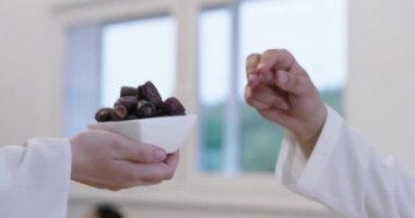 Ailenin Ramazan yemeği ya da iftar sırasında randevusu olması