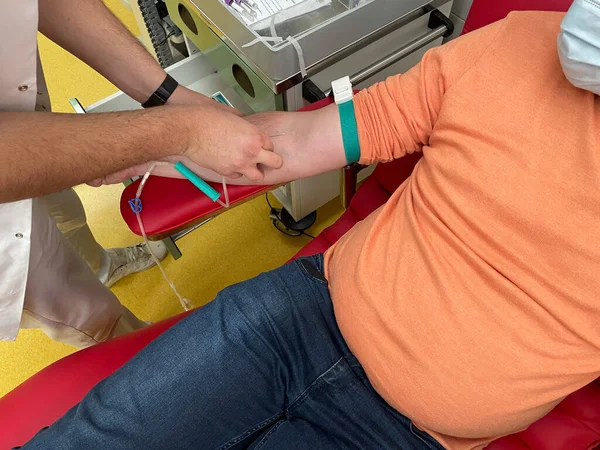 Primer Plano Enfermera Mano Recoger Muestra Sangre Para Diagnóstico Covid —  Fotos de Stock