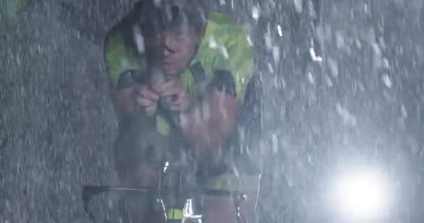 Triathlon Athlete Riding Professional Racing Bicycle Intense Workout Dark Rain — Stock Video