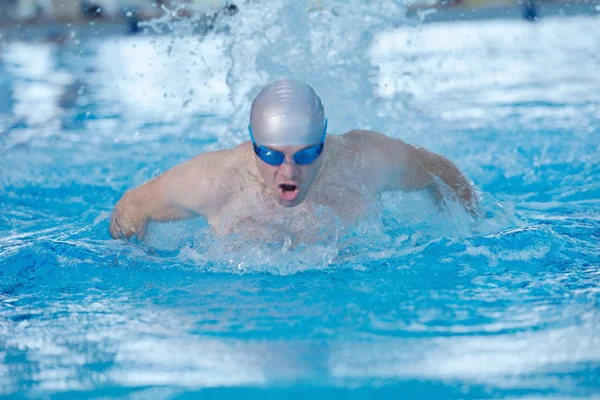 Atleta nuotatore uomo — Foto Stock