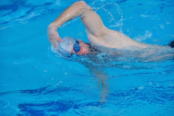 Man swimmer practicing — Stock Photo, Image