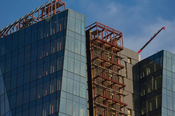 Außenseite des modernen Bürogebäudes — Stockfoto