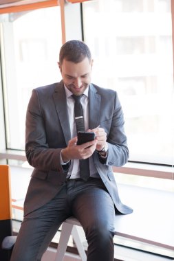 Ofisteki iş adamı.