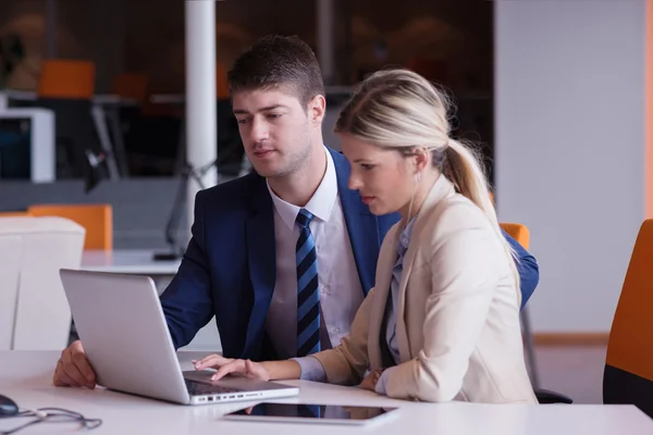 Business woman and man at office — Stock Photo, Image