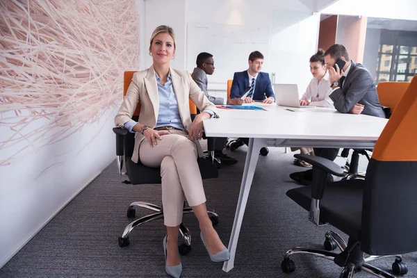 Gente de negocios, equipo en la oficina — Foto de Stock