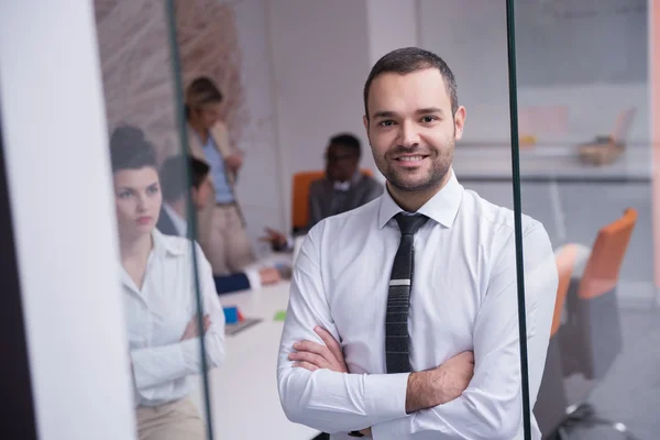 Geschäftsleute, Team im Büro — Stockfoto