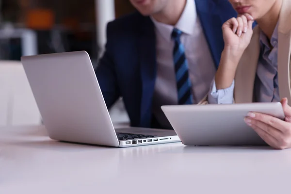 Business folk teamet på kontoret — Stockfoto