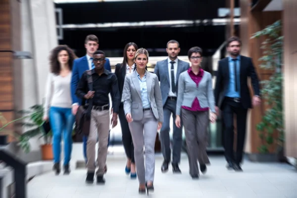 Équipe de jeunes entrepreneurs — Photo