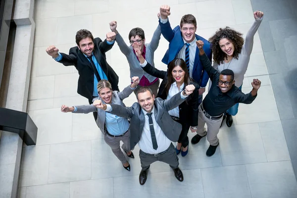 Equipo de jóvenes empresarios —  Fotos de Stock