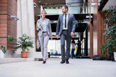 İki iş insanlar erkek ve kadın