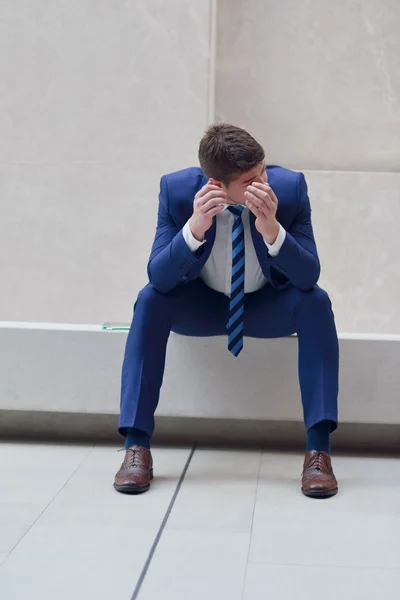 Gefrustreerd jonge zakenman — Stockfoto