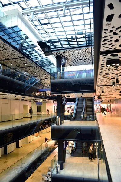 Shopping mall interior — Stock Photo, Image