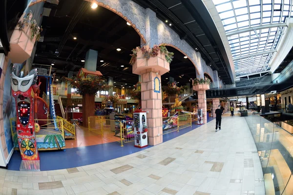 Shopping mall interior — Stock Photo, Image