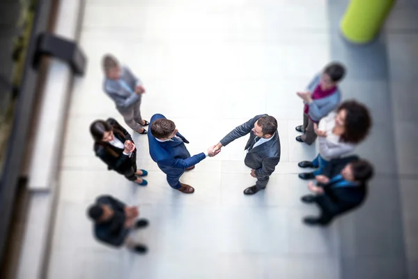 Équipe de jeunes entrepreneurs — Photo