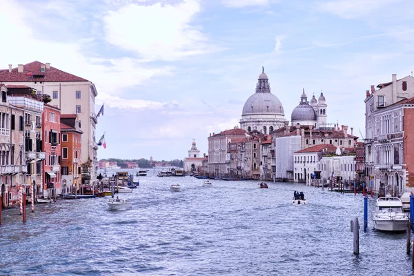 Venedig Italien vy med gondoler — Stockfoto