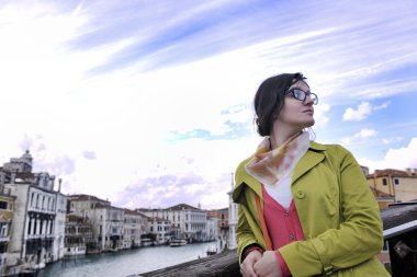 Venedik güzel kadın