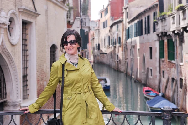 Beautiful woman in Venice — Stock Photo, Image