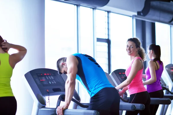 Group of people on treadmills — Stock Photo, Image