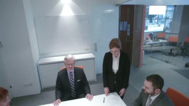 iş adamları toplantı ve tebrik