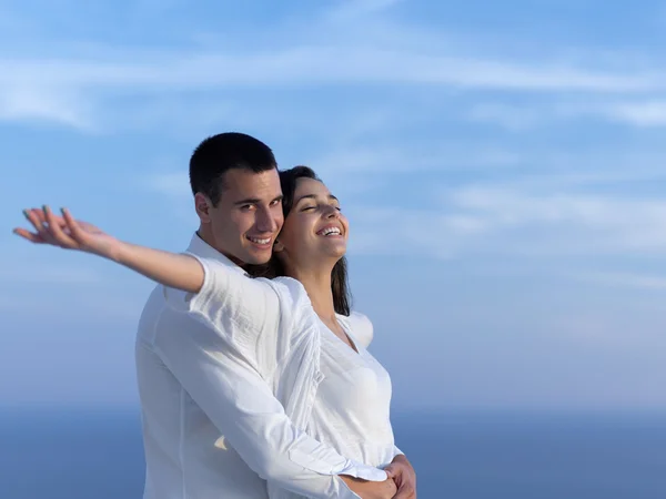 Happy young romantic couple — Stock Photo, Image