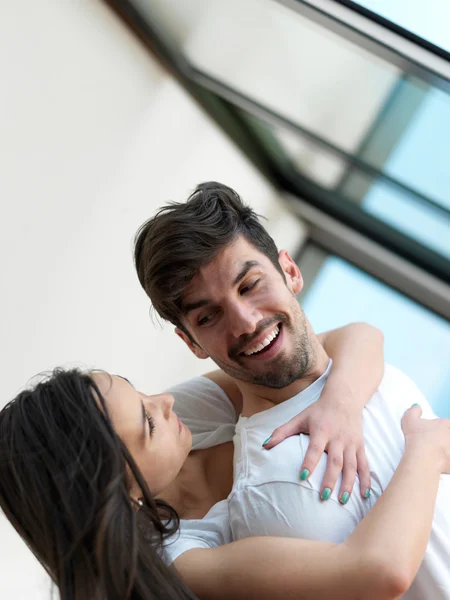 Relaxed young couple at home — Stock Photo, Image