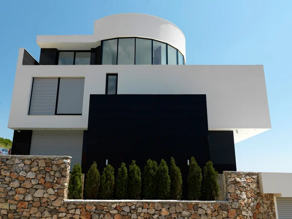 Modern çağdaş ev villa — Stok fotoğraf