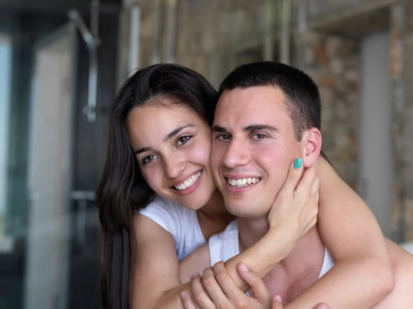 Casal relaxar e se divertir — Fotografia de Stock