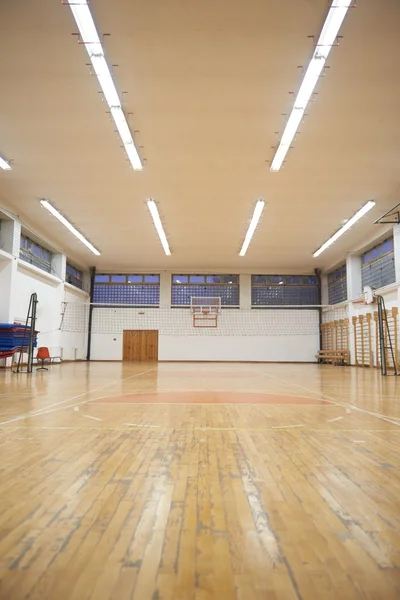 Grundskolan gym inomhus — Stockfoto