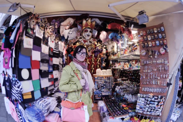 베니스에서 아름 다운 여자 — 스톡 사진