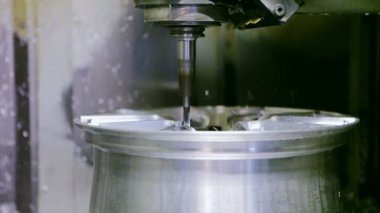 CNC freze tezgahı bir fabrika