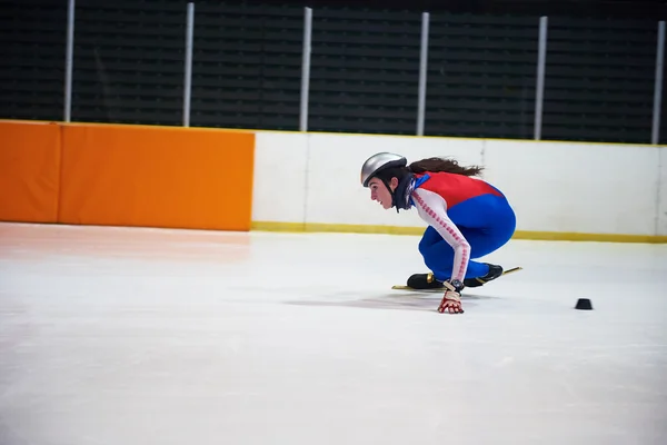 Joven atleta Patinaje de velocidad — Foto de Stock