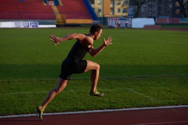 Atletik erkek Başlat