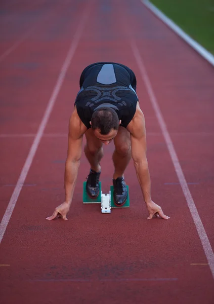 Jeune coureur athlétique — Photo