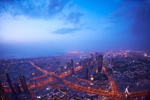 Dubai natt skyline — Stockfoto