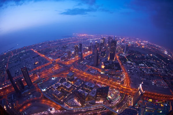 Dubai natt skyline — Stockfoto