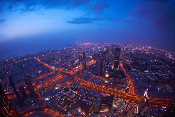 Dubai skyline noite — Fotografia de Stock