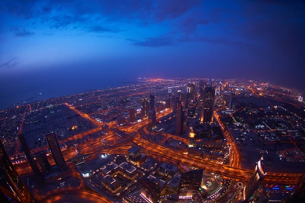 Skyline van Dubai nacht — Stockfoto