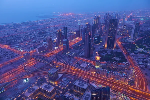 Dubai skyline noite — Fotografia de Stock
