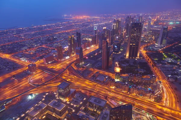 Dubai gece manzarası — Stok fotoğraf